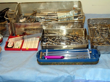 surgical instruments 